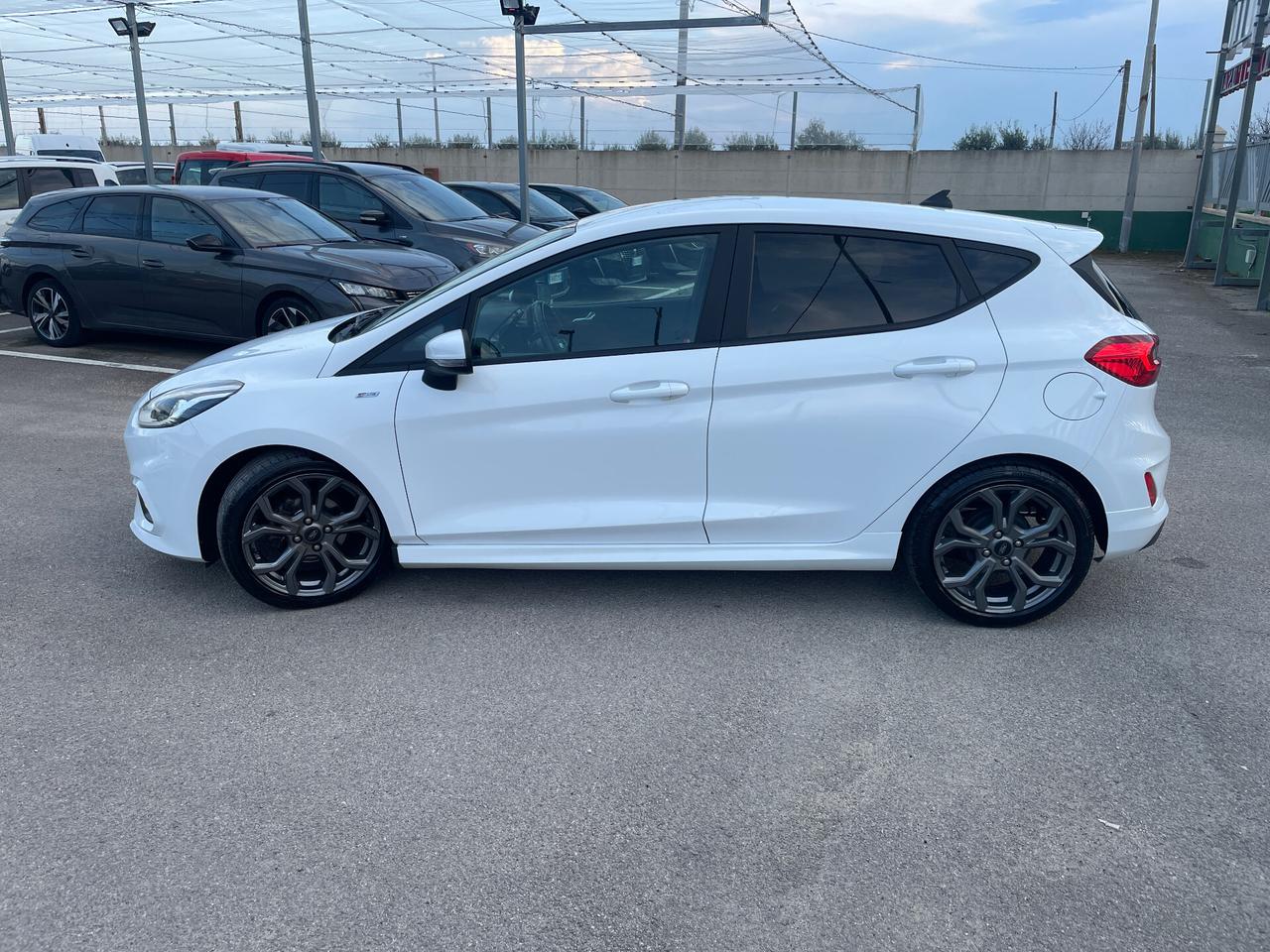 Ford Fiesta 1.0 Ecoboost Hybrid 125 CV 5 porte ST-Line