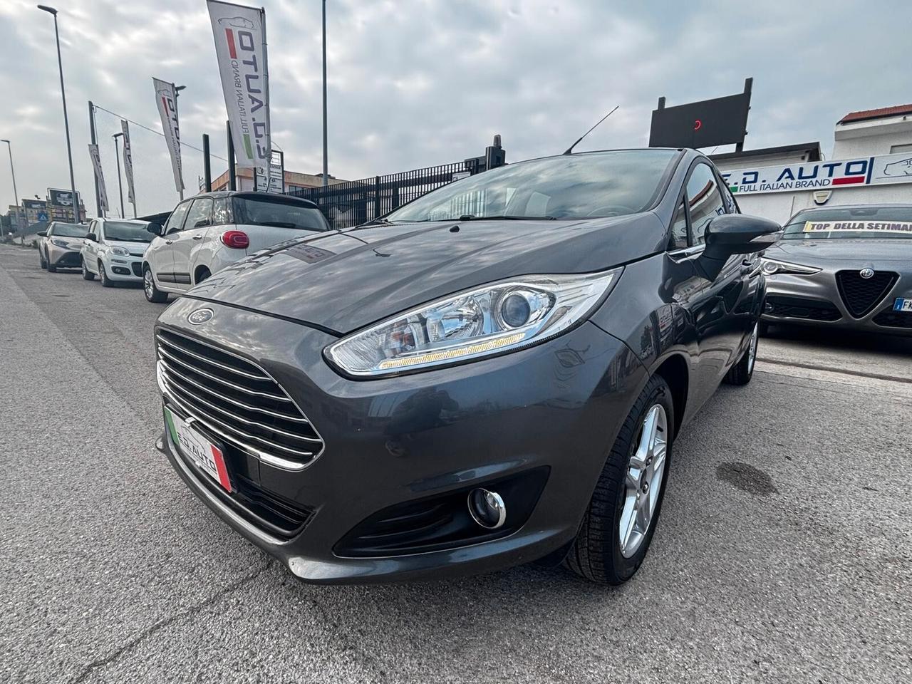 Ford Fiesta 1.5 TDCi 75CV 5 porte Titanium