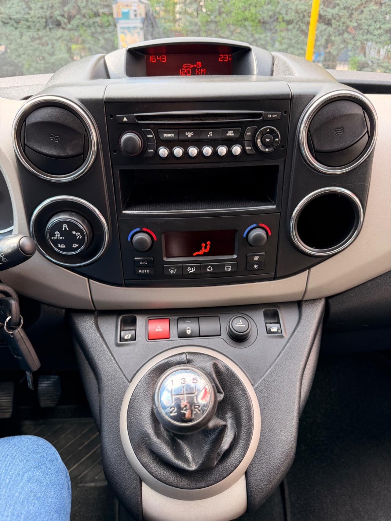 Peugeot Partner Tepee 1.6HDI NEOPATENTATI 5posti euro5