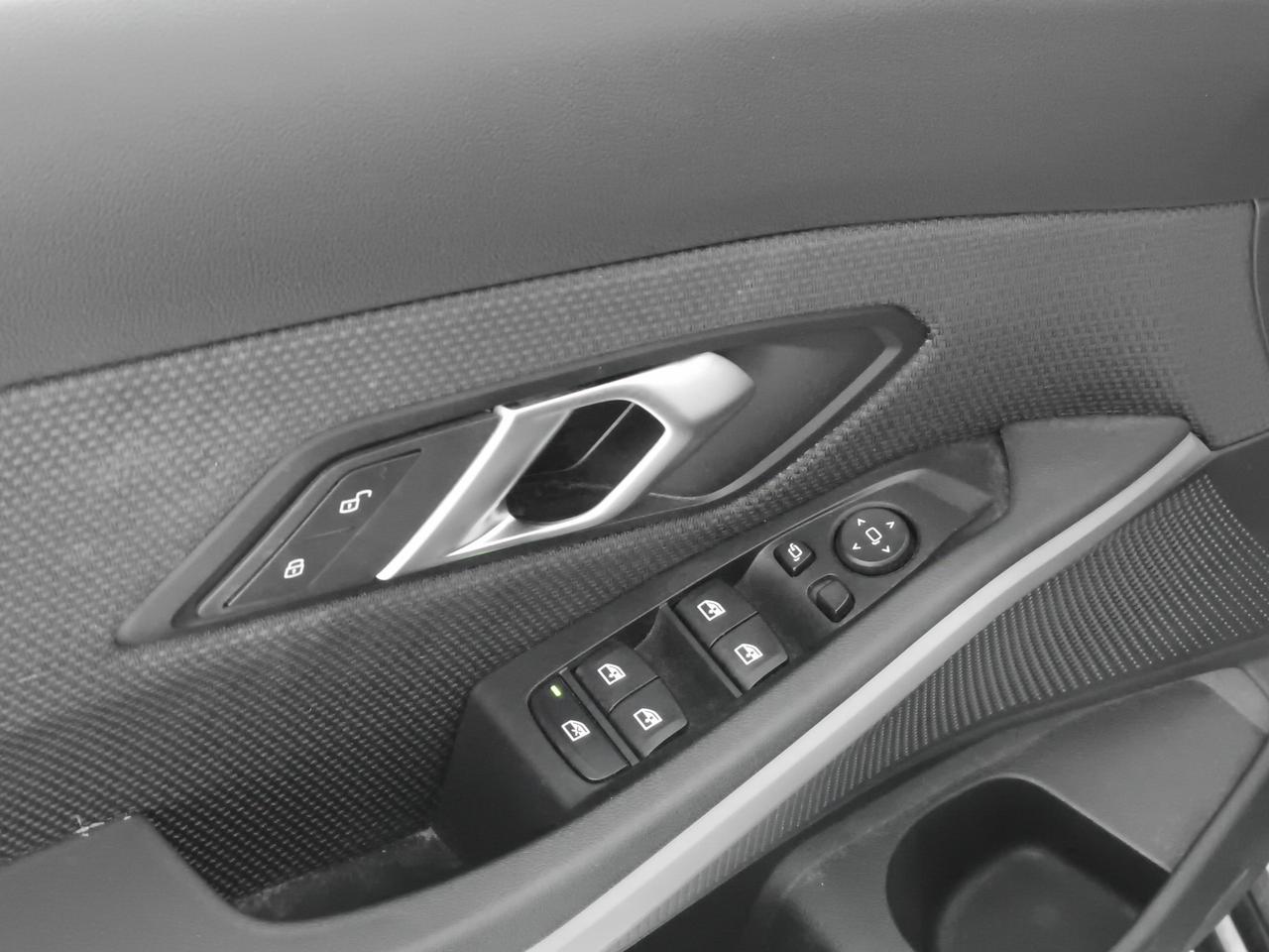 BMW Serie 3 320d Berlina 48V