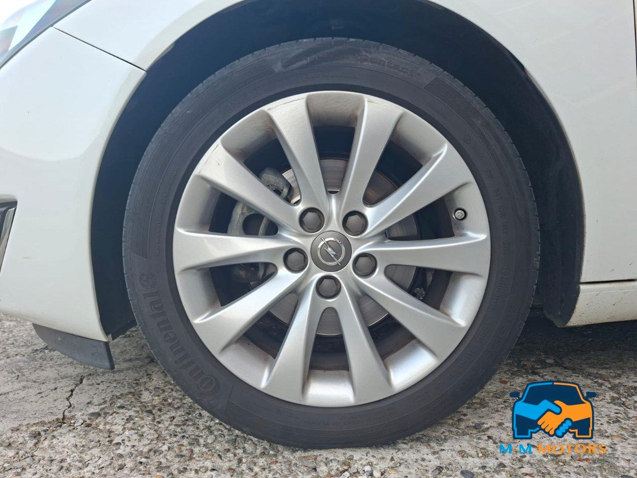 Opel Insignia Sports Tourer 2.0 cdti Cosmo 104gr 140cv