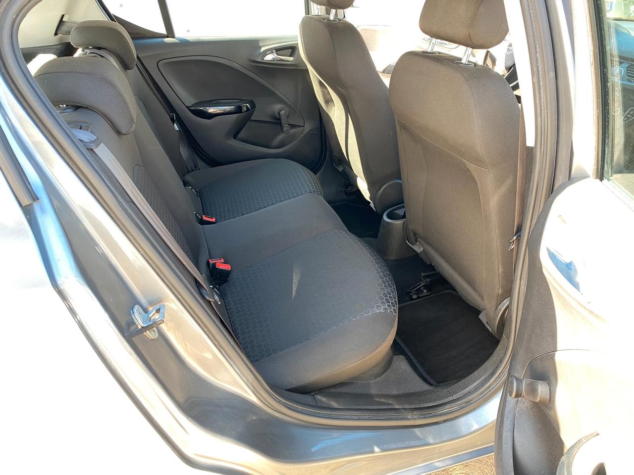 Opel Corsa 1.2 5 porte