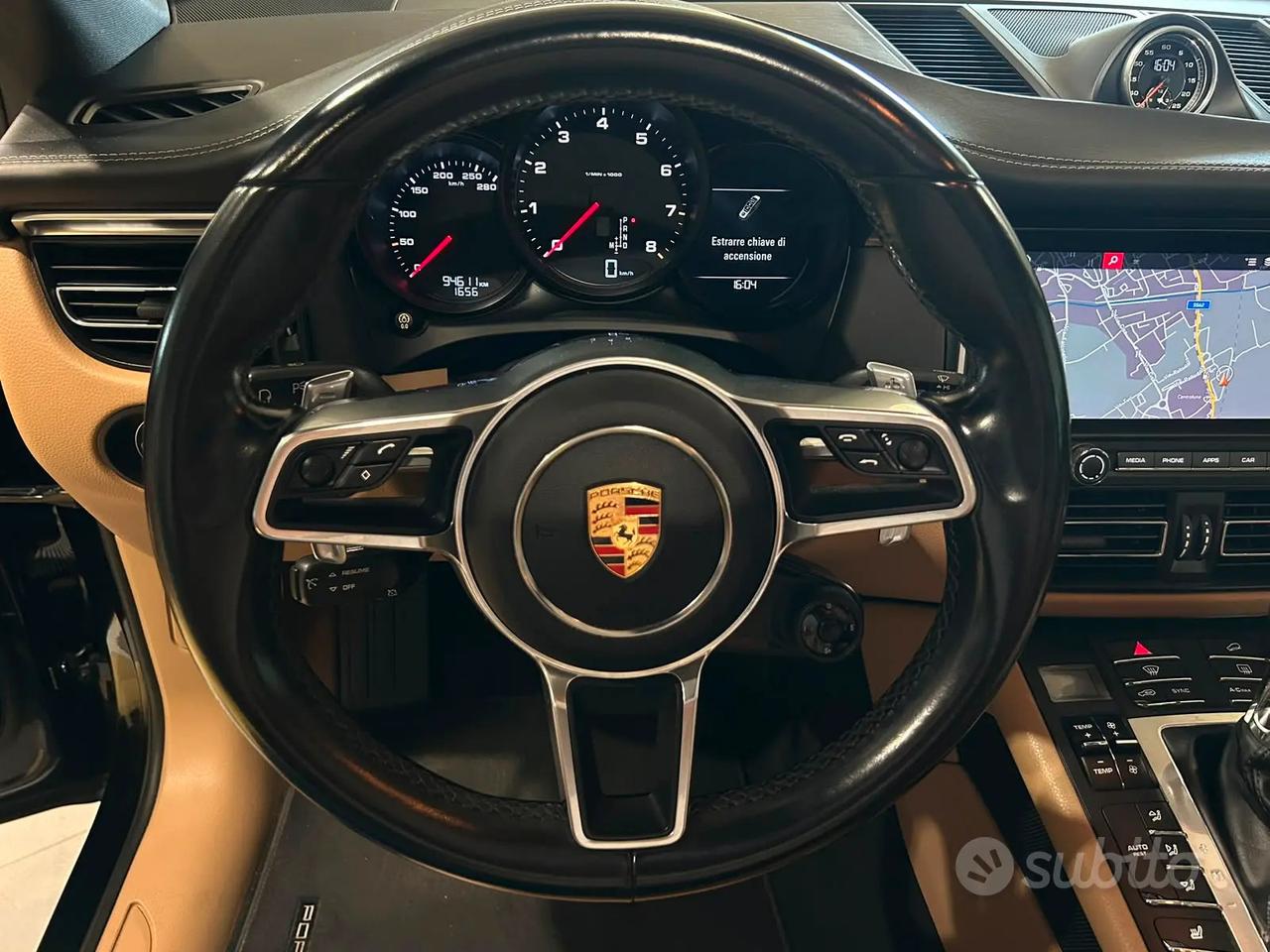 PORSCHE MACAN 2.0