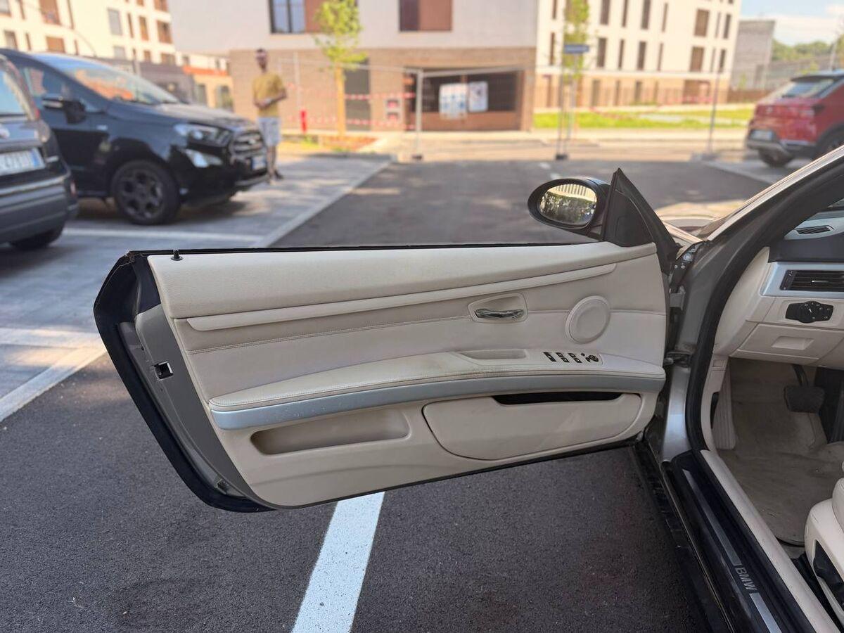 BMW Serie 3 Cabrio 325i Attiva