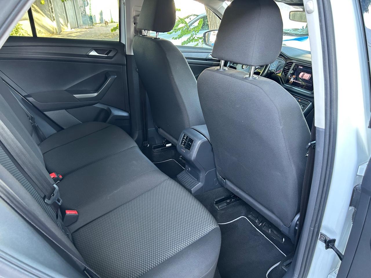 Volkswagen T-Roc 1.0 TSI Business