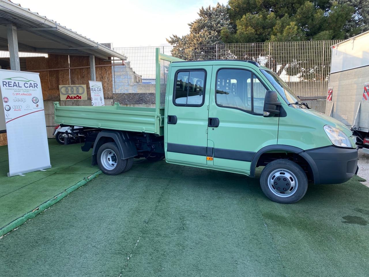 Iveco Daily 3.0-35C15 Ribaltabile Trilaterale