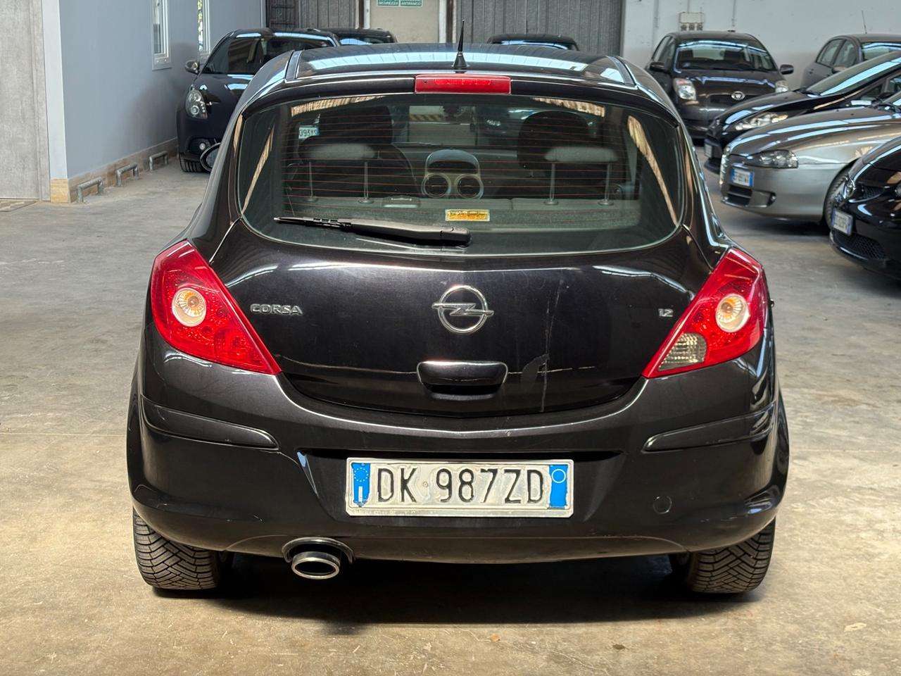 Opel Corsa 1.2 3 porte Sport