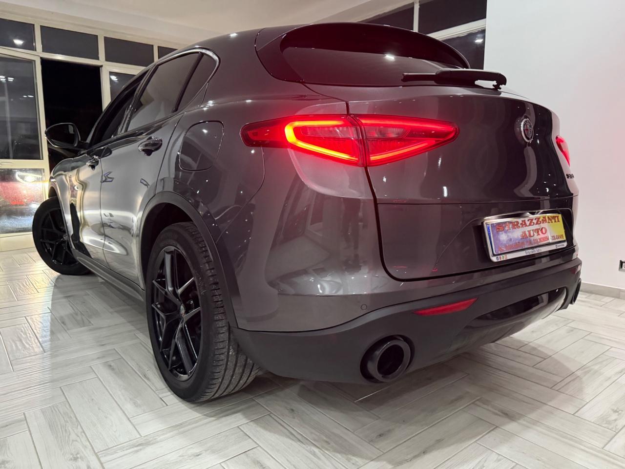 Alfa Romeo Stelvio 2.2TurboD 190CV SPRINT+CARTIER RED2021