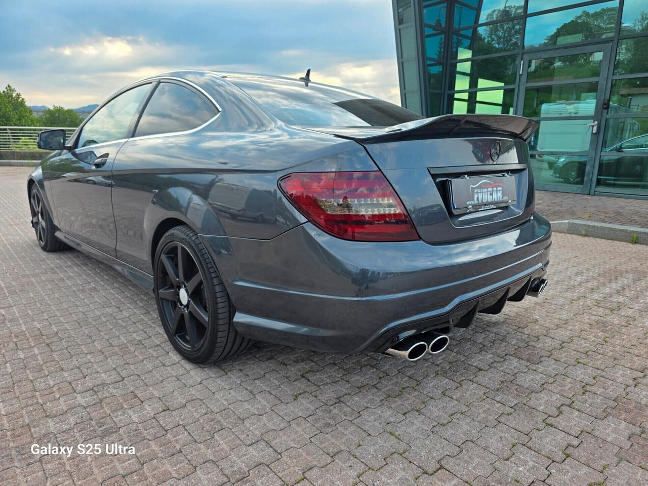 Mercedes C220 coupe AMG valutiamo usato /scambio