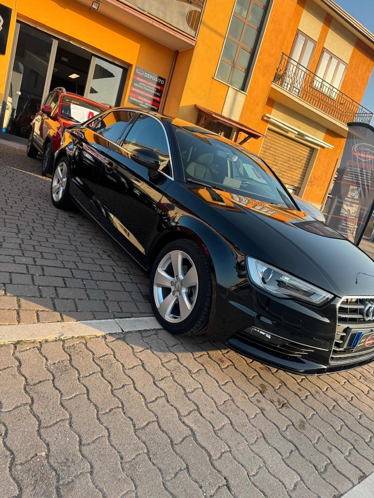 Audi A3 Sedan 1.6 TDI 116 CV Business