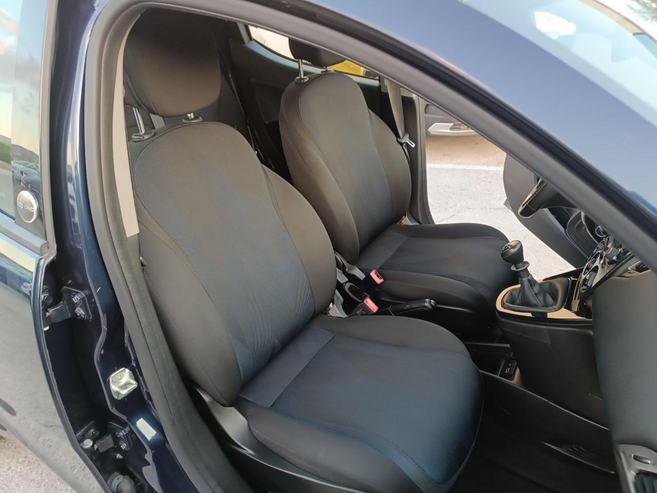 LANCIA Ypsilon 1.2 69 CV 5 porte GPL Ecochic Gold