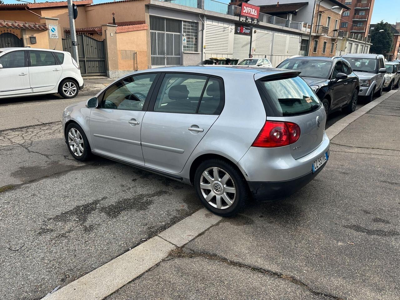 Volkswagen Golf 2.0 16V TDI 5p. Comfortline