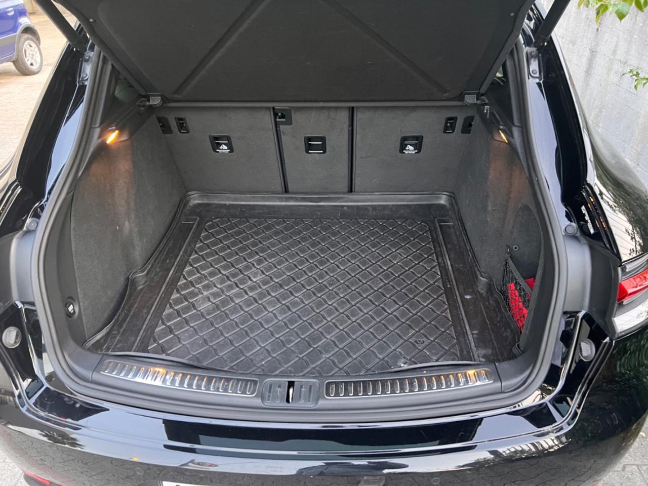 Porsche Macan 2.0 245Cv