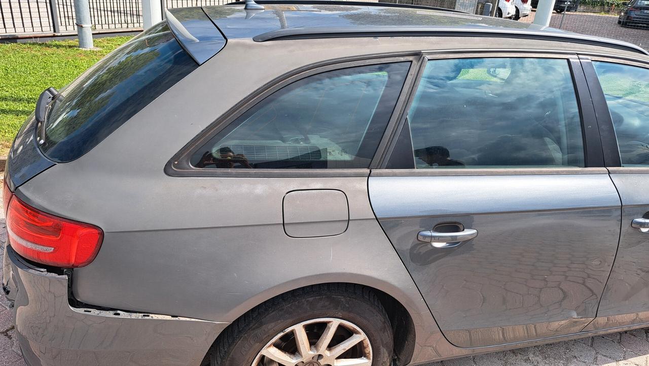 Audi A4 Avant 2.0 TDI 143CV F.AP. mult. Ambiente