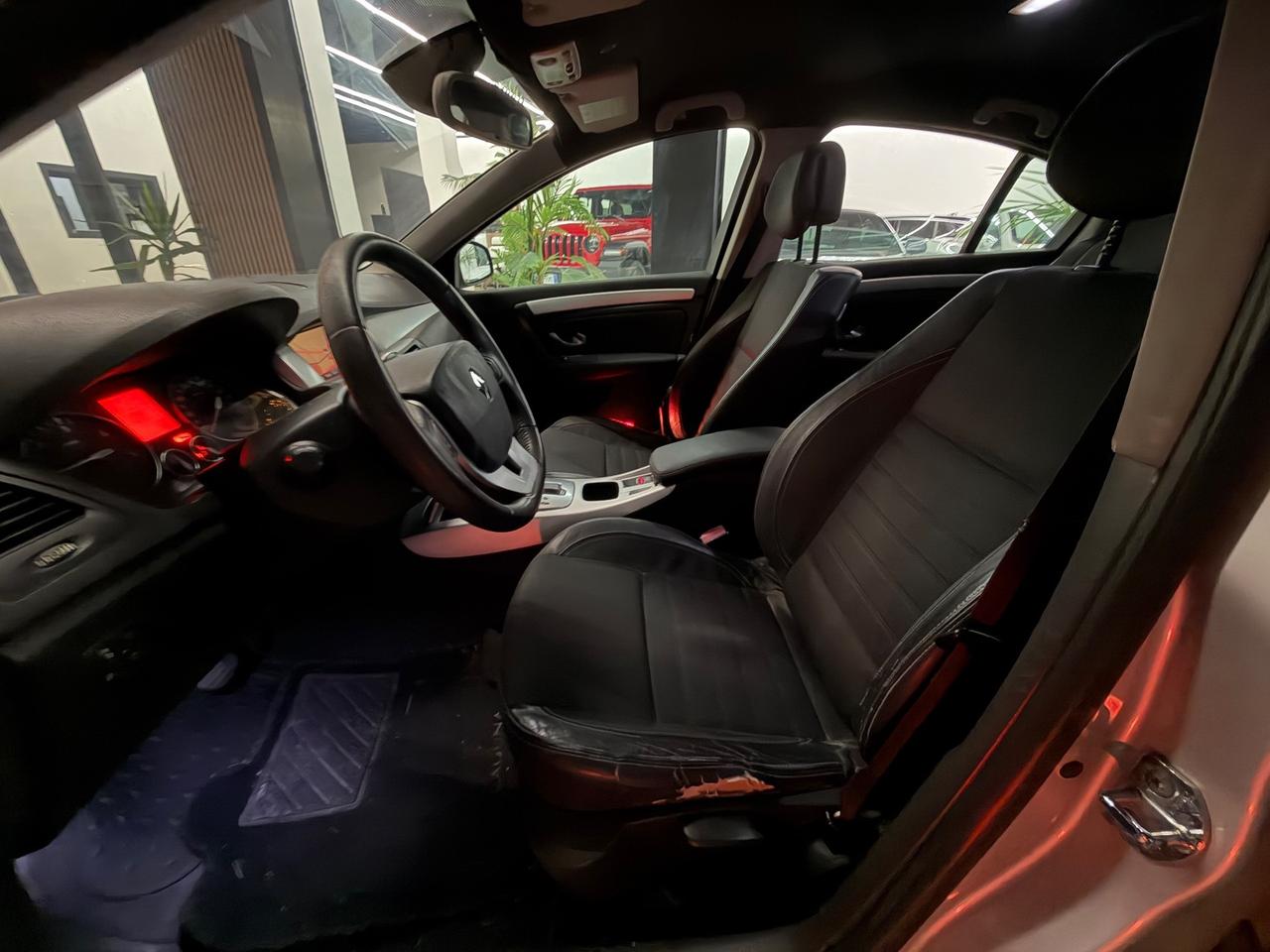 Renault Laguna 2.0 dCi 150CV Initiale