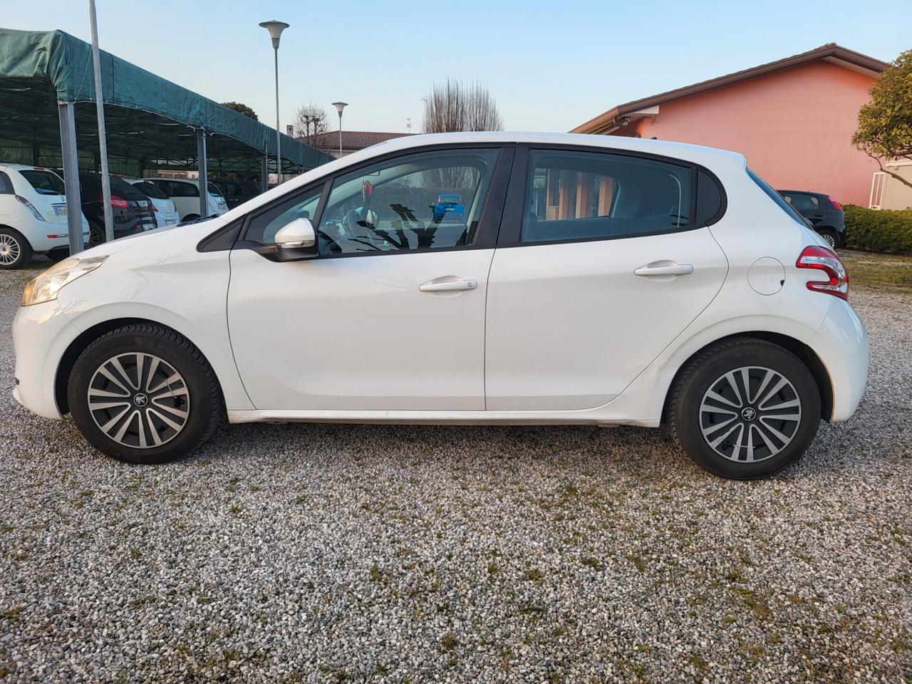 Peugeot 208 PureTech 68 5 porte Active
