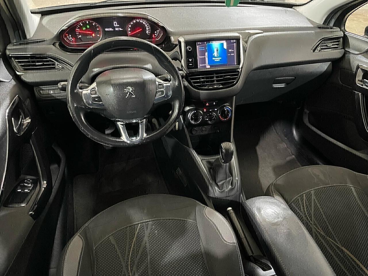 Peugeot 208 1.4 HDi 68 CV 5 porte Allure