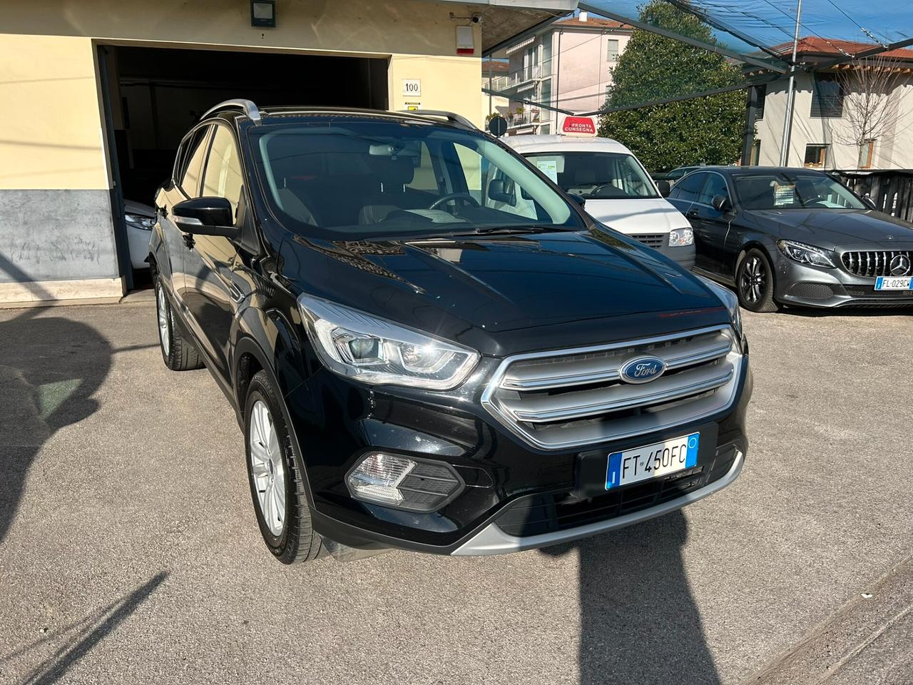 Ford Kuga 1.5 TDCI 120CV Business Powershift
