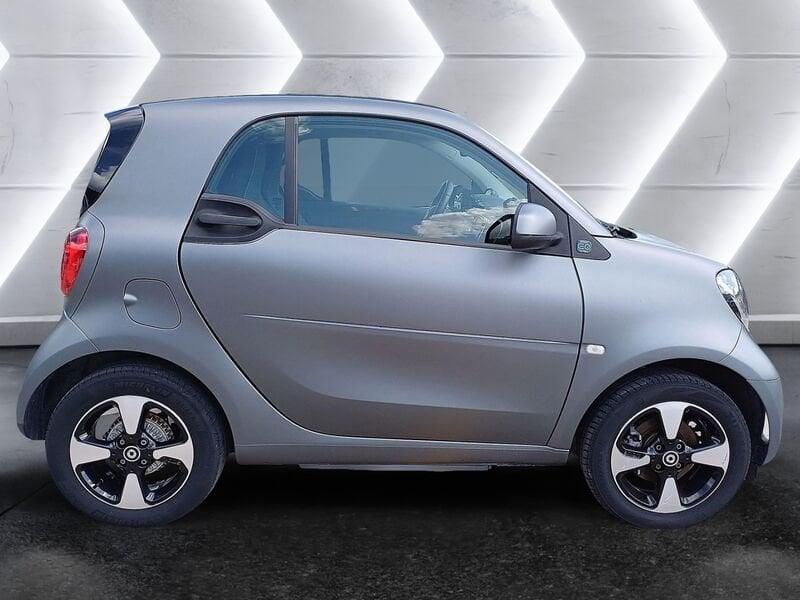 smart fortwo eq Passion 22kW