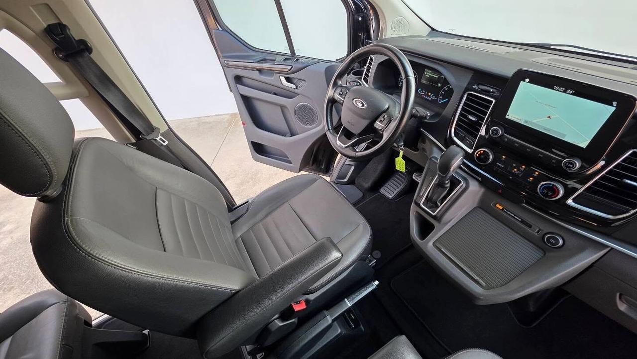 Ford Tourneo Custom TITANIUM PLUS 8 posti 170CV