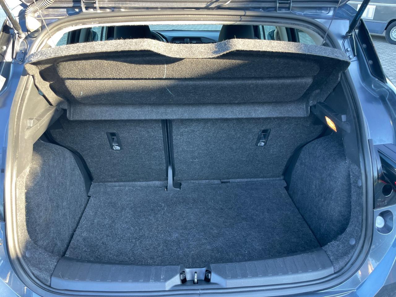 Nissan Micra IG-T 100 5 porte N-Connecta