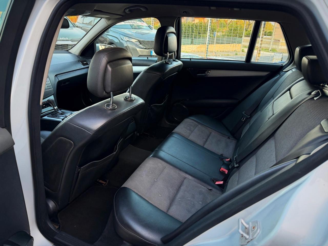 Mercedes-benz C 220 CDI BlueEFFICIENCY Avantgarde