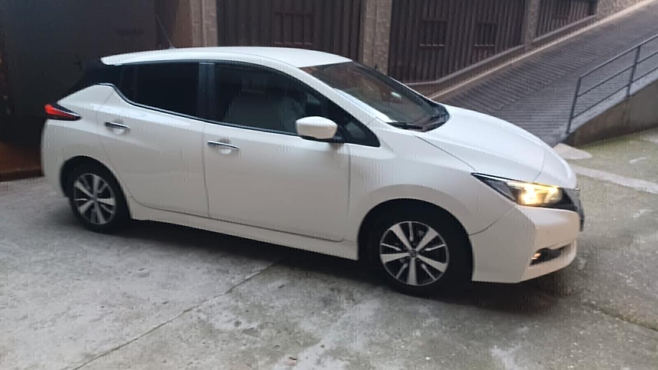 Nissan Leaf Visia Plus