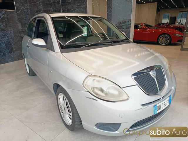 LANCIA Ypsilon 1.2 Platino