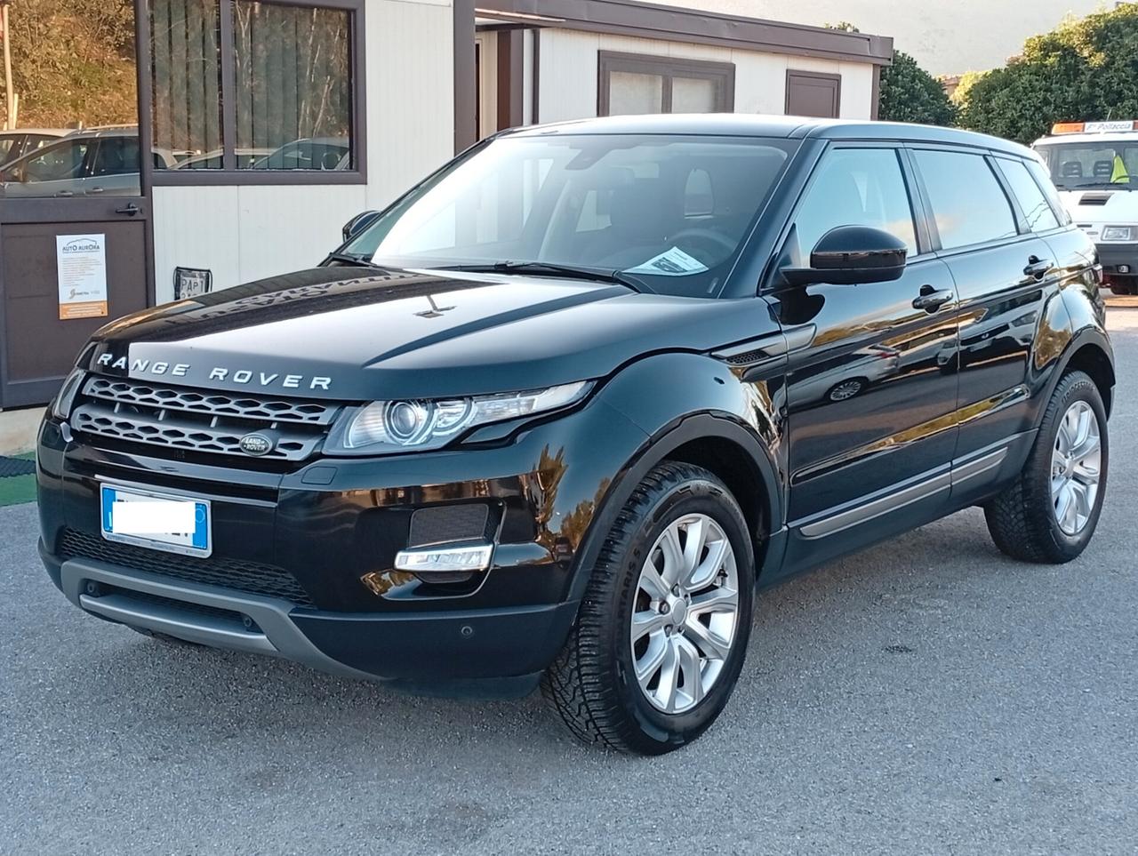Land Rover Range Evoque 2.2 TD4 5p. Pure