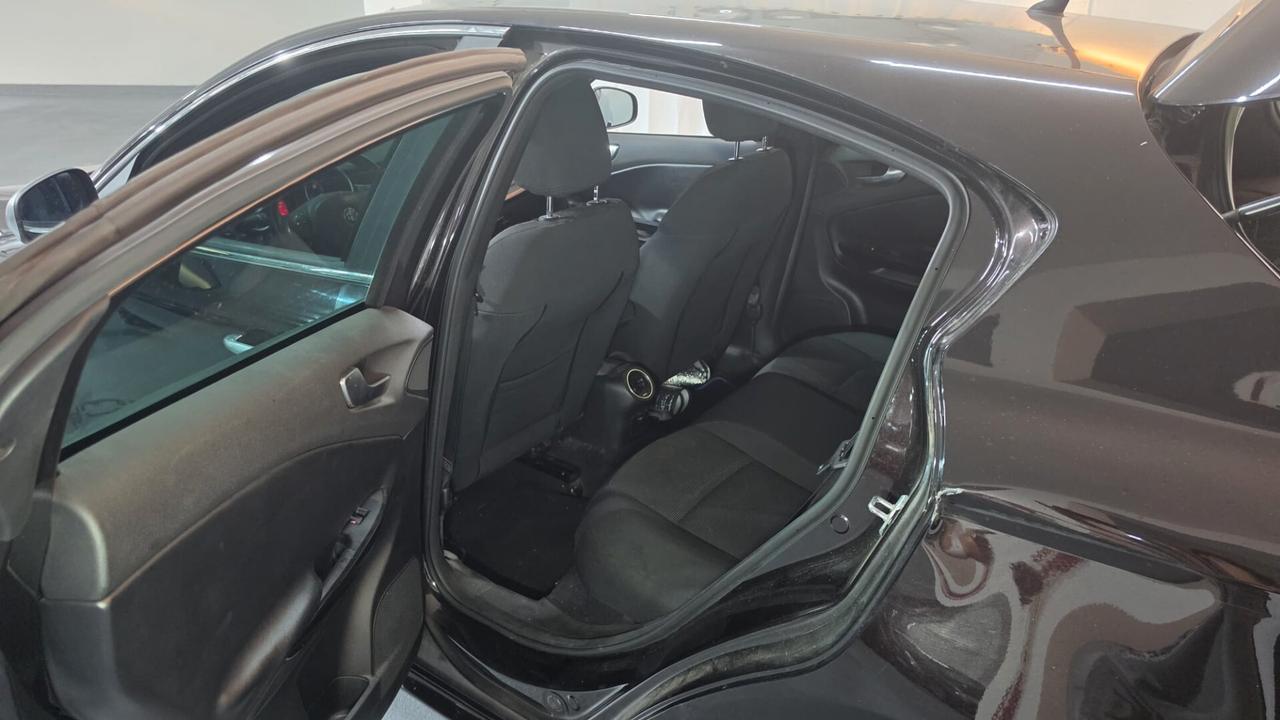 Alfa Romeo Giulietta 1.6 JTDm-2 105 CV Exclusive