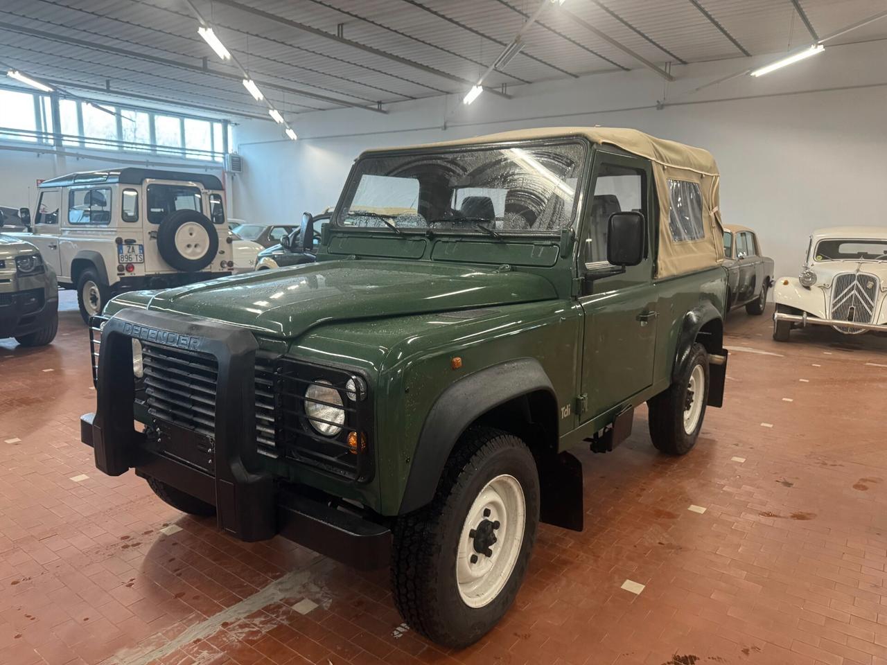 Land Rover Defender 90 2.5 Tdi SOFT TOP