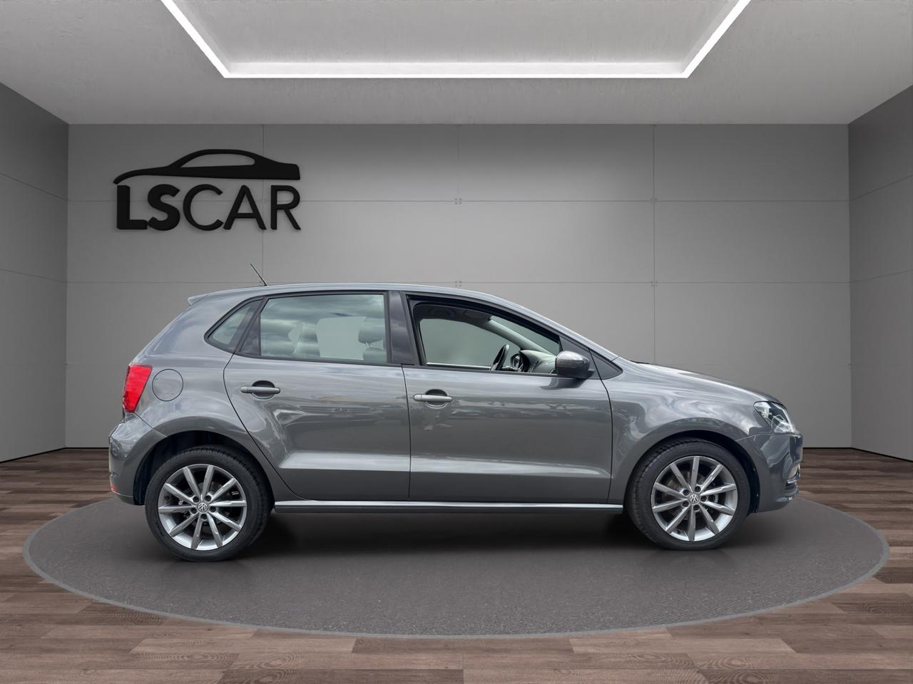 Volkswagen Polo 5 Porte Polo 5p 1.4 tdi 90cv - Unipro - Garanzia - Promo Finanziamento - Schermo