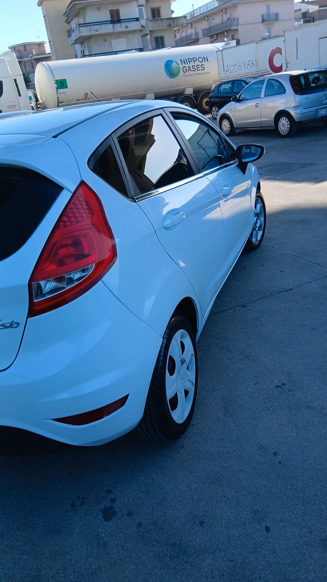 Ford Fiesta 1.4 5P BZ-GPL TITANIUM GPL VALIDO FINO AL 2032