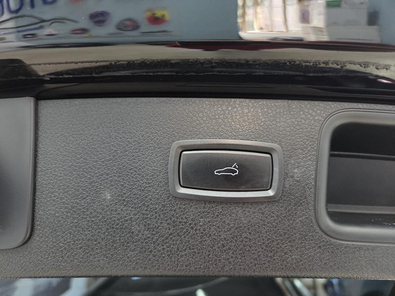 PORSCHE MACAN 2.0 245CV AUTOM TETTO NAV XENON-2019