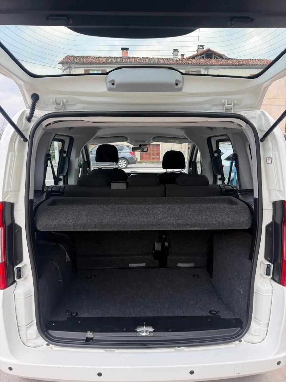 Peugeot Bipper 1.3 MJT 75CV Style