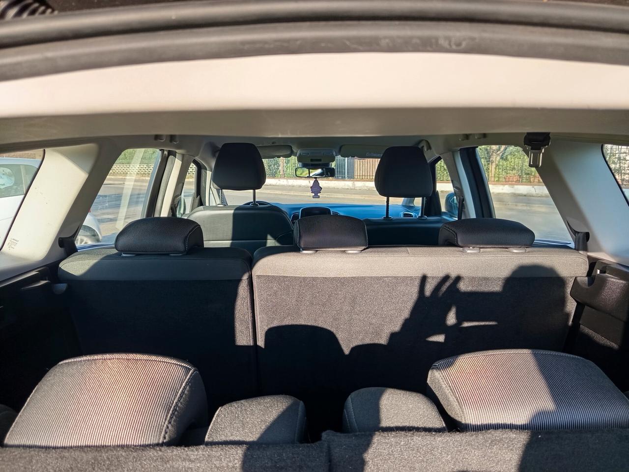 Renault Grand Scenic dCi 130 CV Energy Initiale Paris