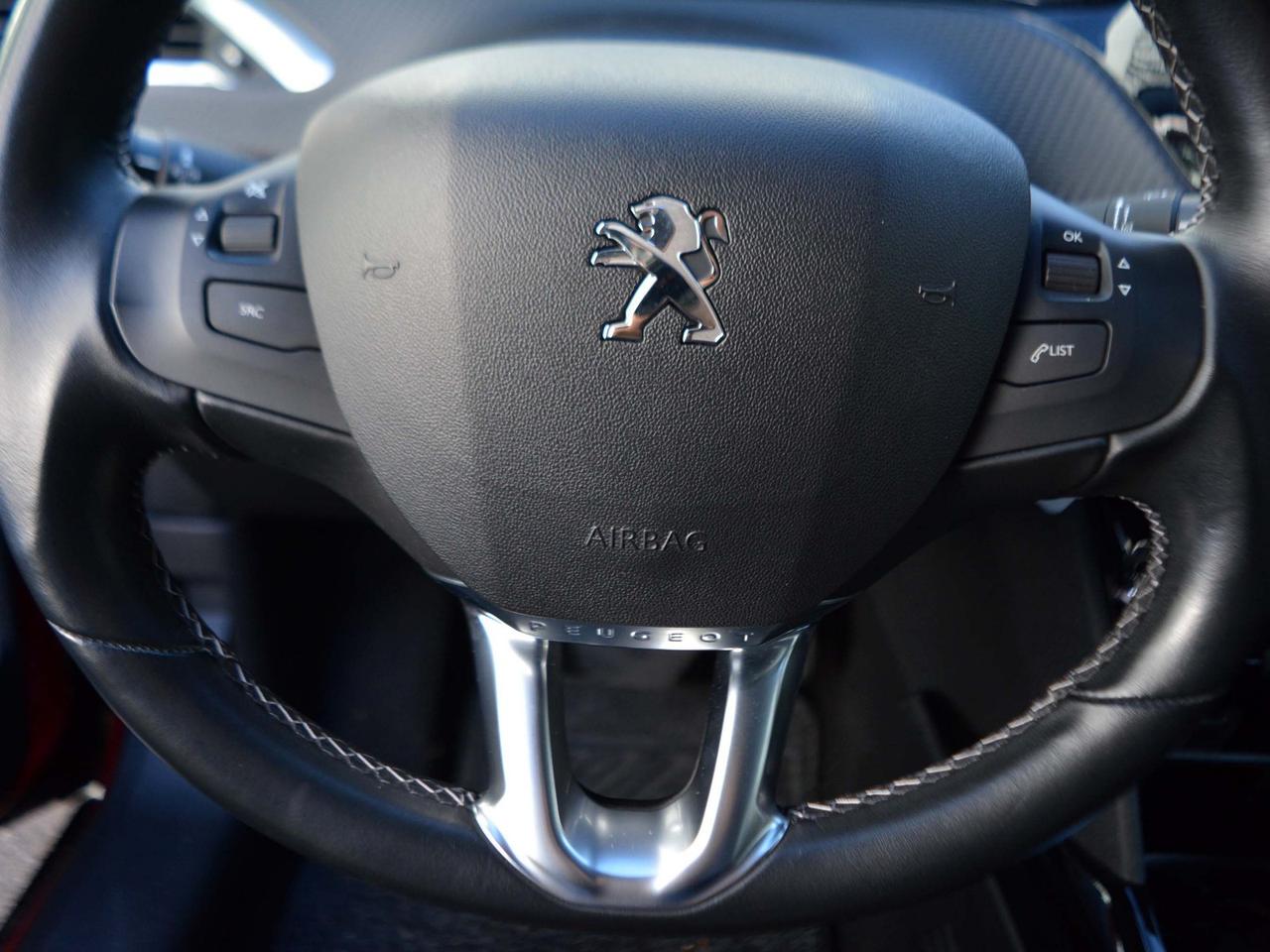 Peugeot 2008 1.2 puretech turbo allure eat6 s&s