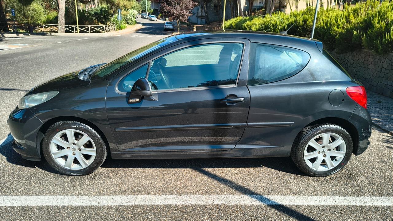 Peugeot 207 1.6 HDi 110CV 3p. XS