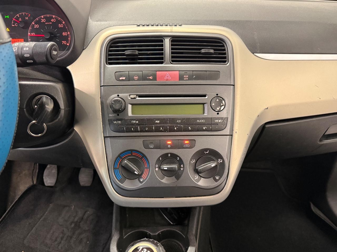 Fiat Grande Punto 1.4 Starjet 16V 3 porte Dynamic