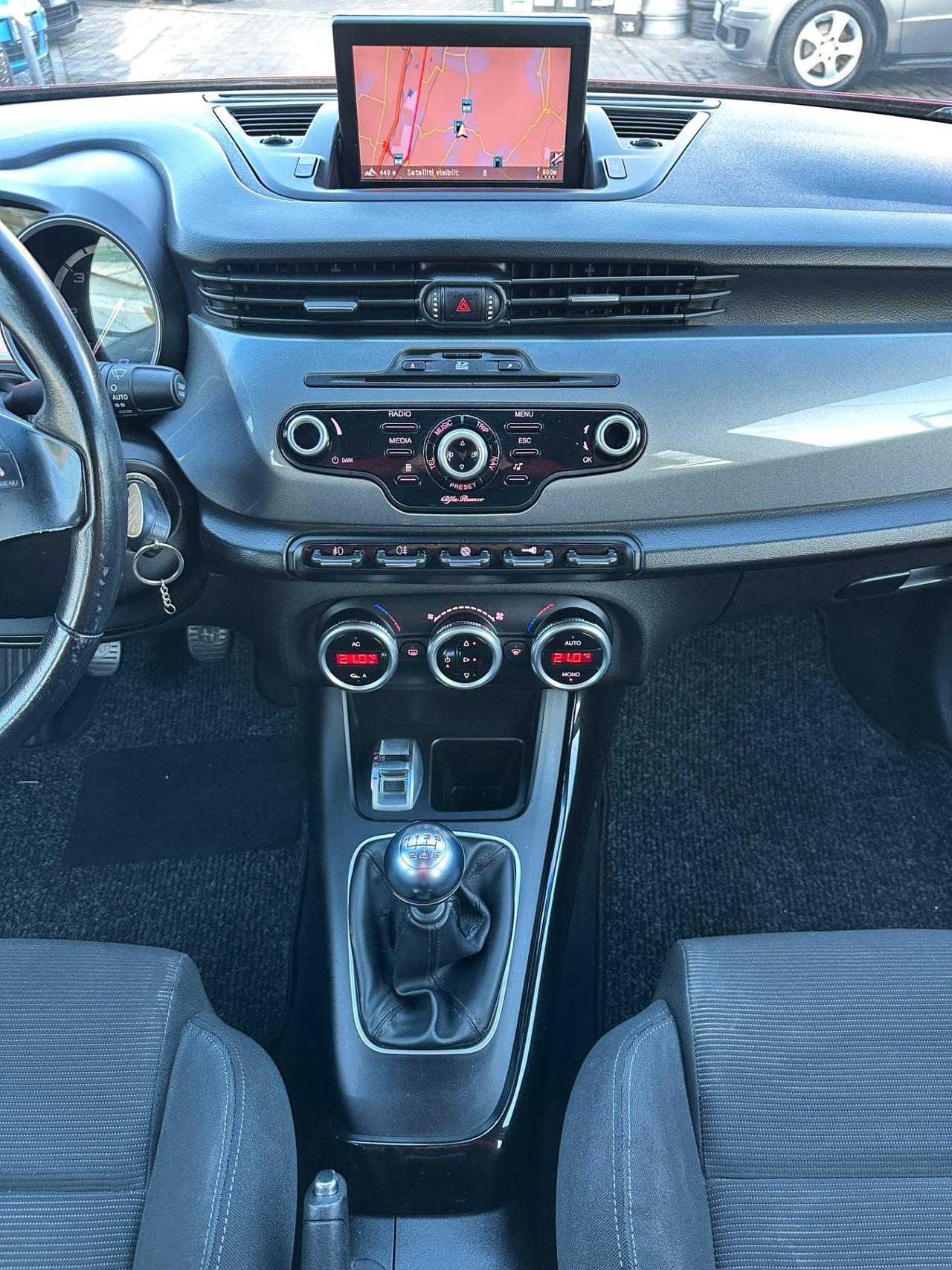 Alfa Romeo Giulietta 2.0 JTDm-2 140 CV Exclusive