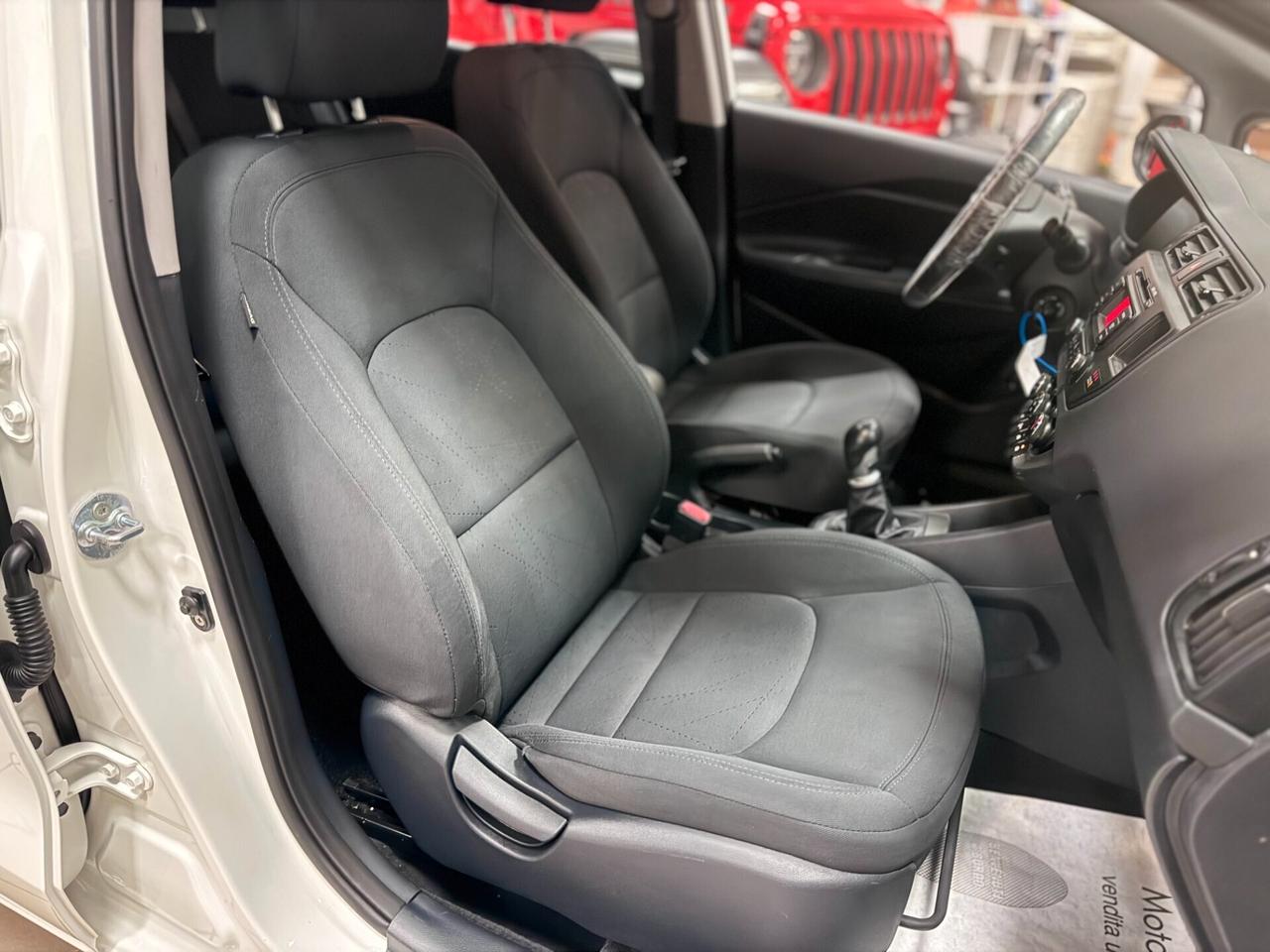 Kia Rio 1.4 CRDi WGT 5p. EX