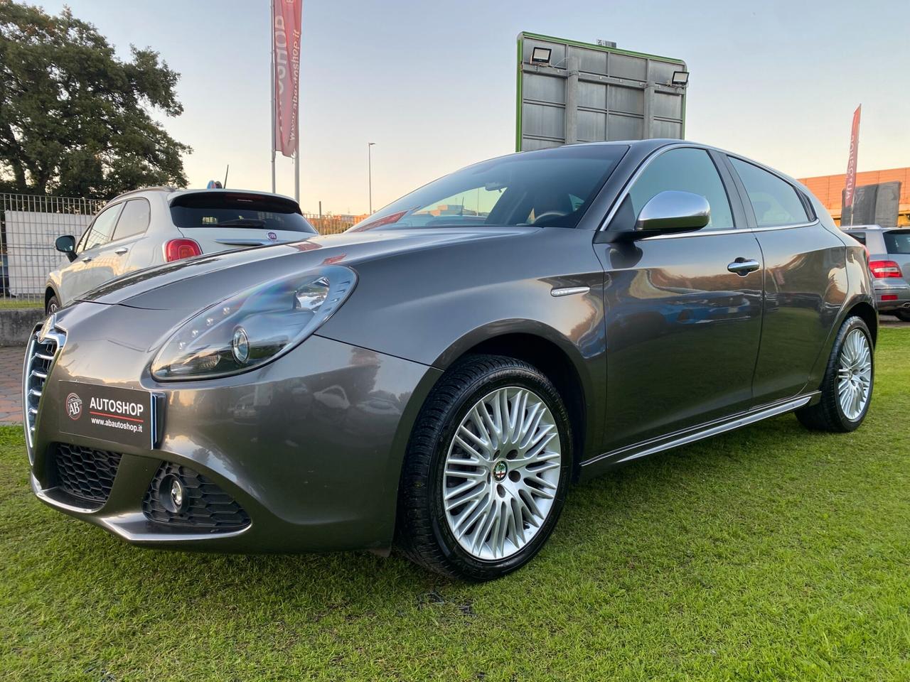 ALFA ROMEO - Giulietta - 2.0 JTDm-2 140 CV Distinctive - NEOPATENTATI - FINANZIABILE - PERMUTE