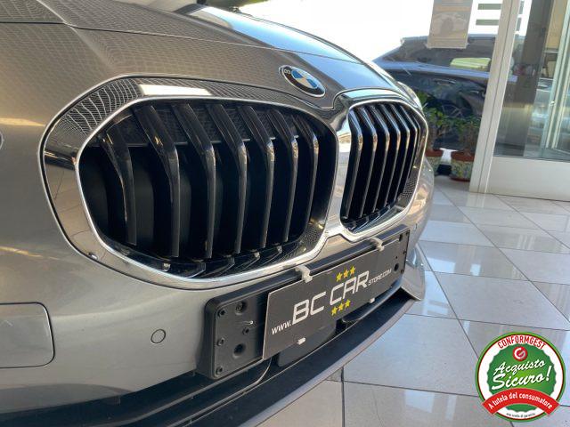 BMW 116 d Autom. *FARI LED*NAVI*CAMERA