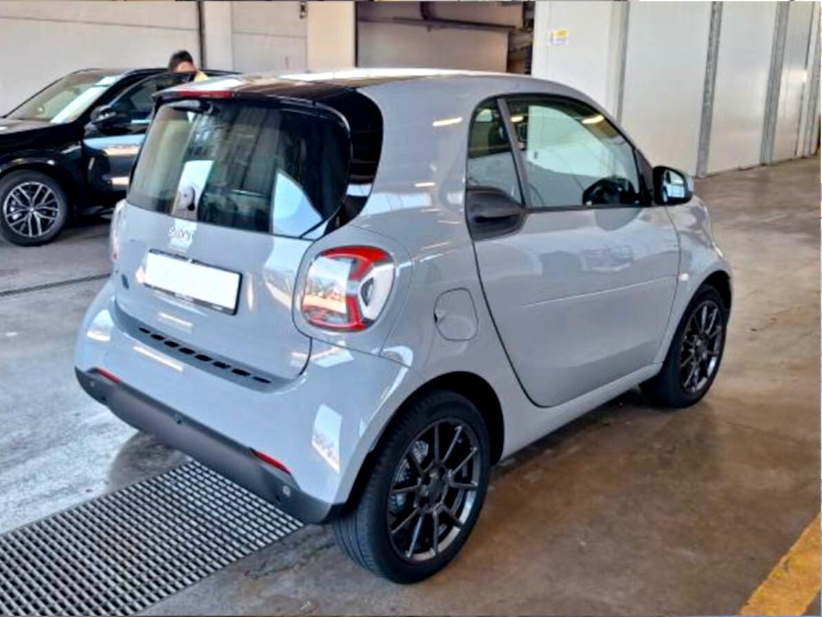 Smart ForTwo EQ Racingrey (22kW) Full Optional PREZZO VERO Unipro IVA DEDUC.