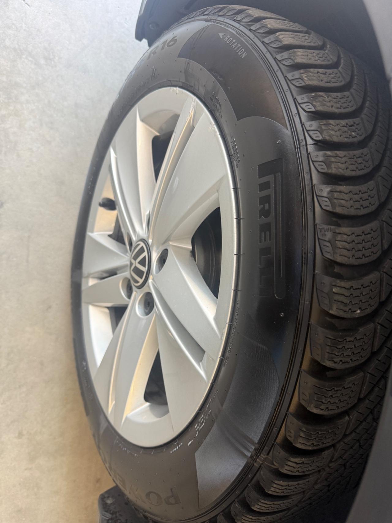 Volkswagen Golf 1.5 eTSI 130 CV EVO ACT DSG Style