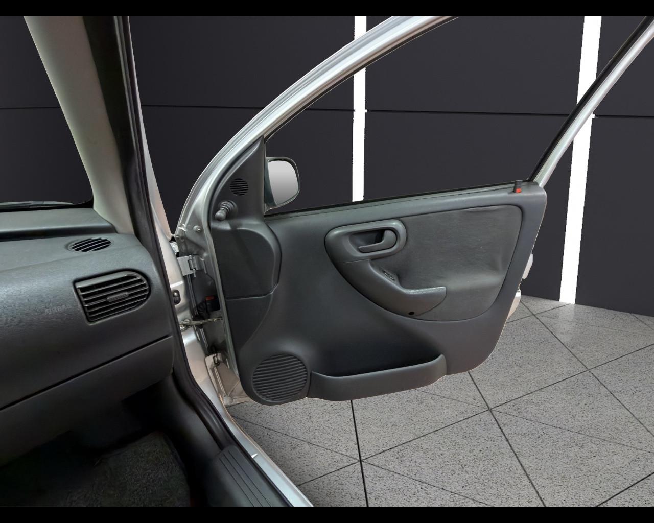 OPEL Corsa 1.0i 12V cat 5 porte Comfort