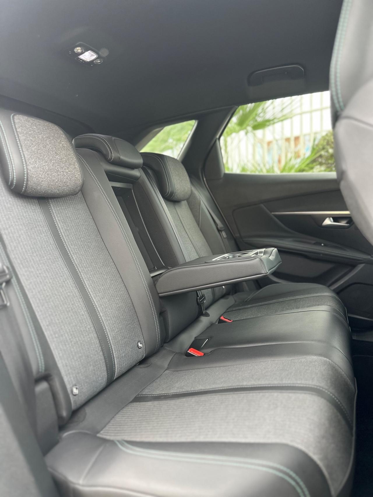 Peugeot 3008 BlueHDi 130 S&S EAT8 Allure Pack