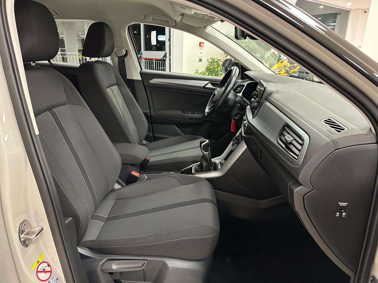 Volkswagen T-Roc 1.0 TSI 110 CV Life - 2023