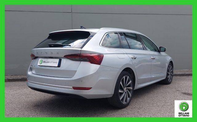 SKODA Octavia 2.0 TDI SCR 150 CV DSG Wagon Executive