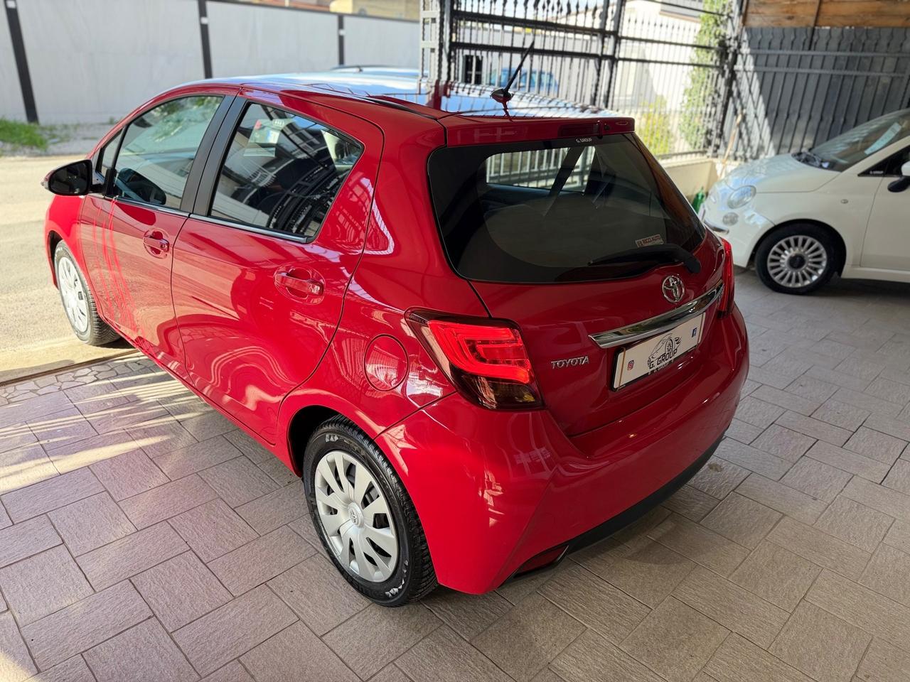 Toyota Yaris 1.0 5 porte Lounge